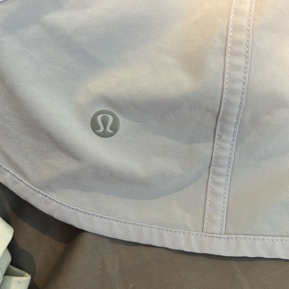 Periwinkle lulu tracker shorts 4 inch - Picture 3 of 3